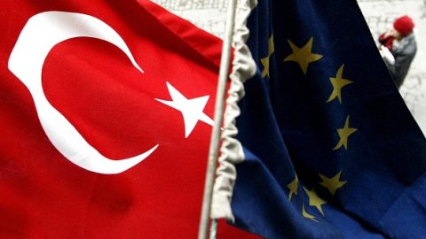 Nepokoje proti Sýrčanom v Turecku: budú znamenať novú masovú migráciu do EÚ?
