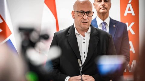 Minister dopravy Ráž: Tunel Višňové je zakliaty. Posun by mohol nastať už o niekoľko dní