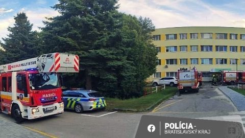 Polícia vyšetruje okolnosti požiaru v psychiatrickej nemocnici v Pezinku