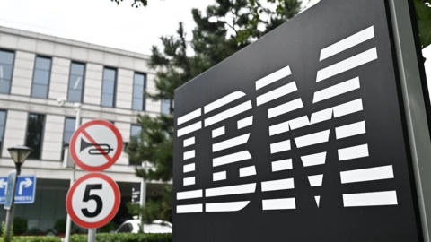 IBM pochopila situáciu a obmedzuje svoje pôsobenie v Číne (Komentár)